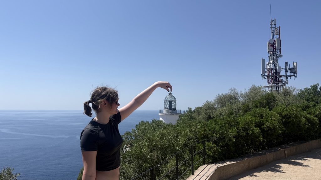 Meg And The Lighthouse